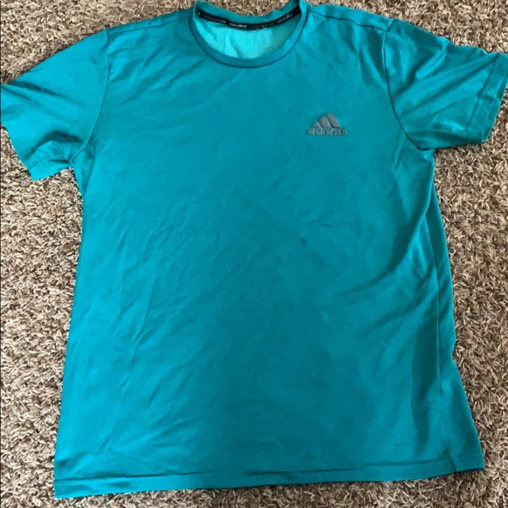 Adidas tee